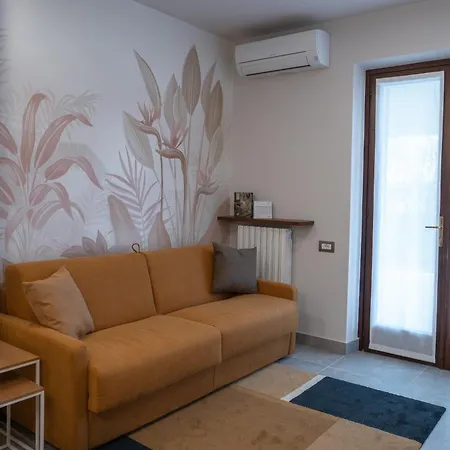 Gomes Comfort House 2 *